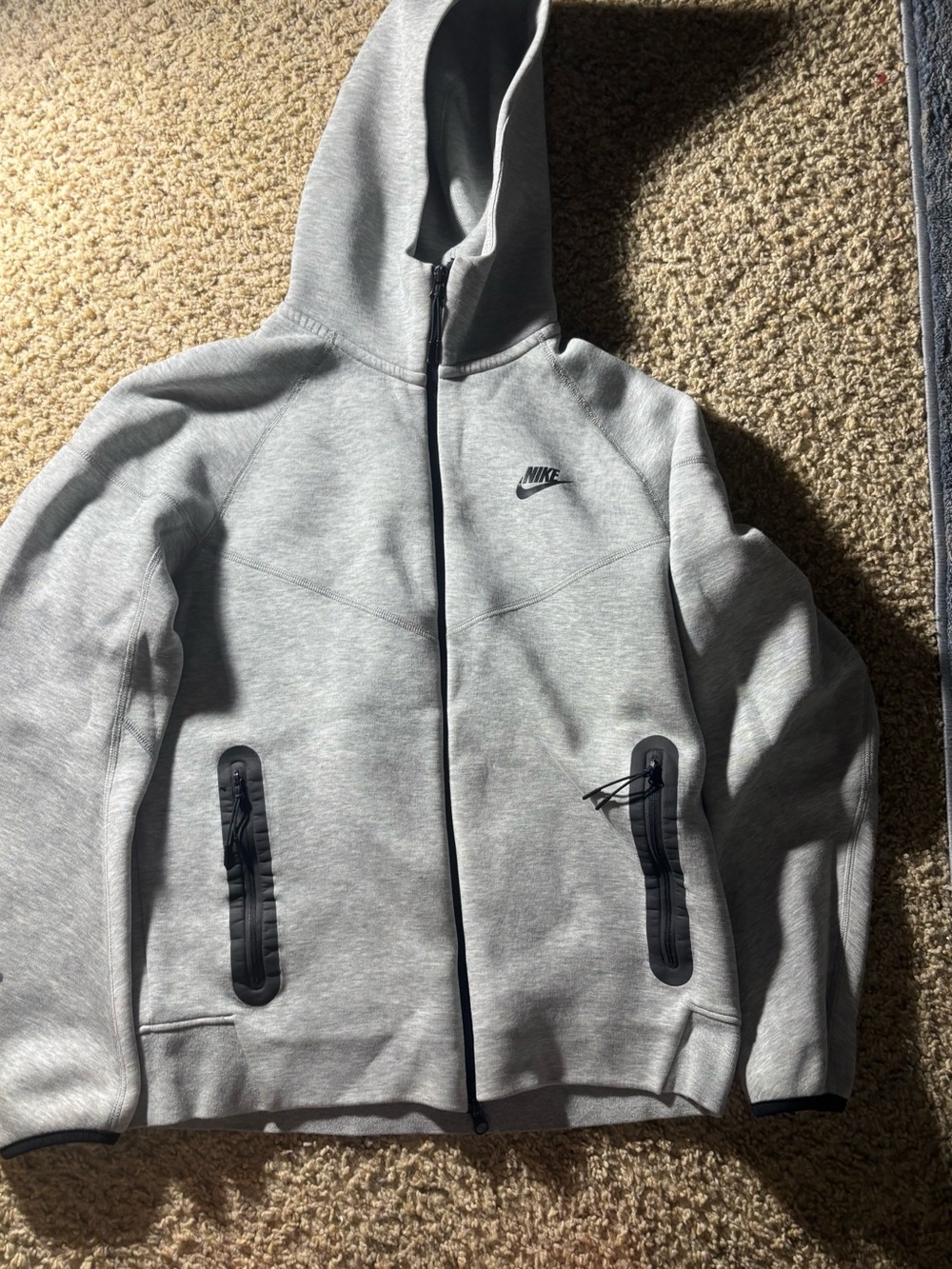 Nike tech jacket very nice